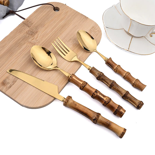 32 Piece Cutlery Set